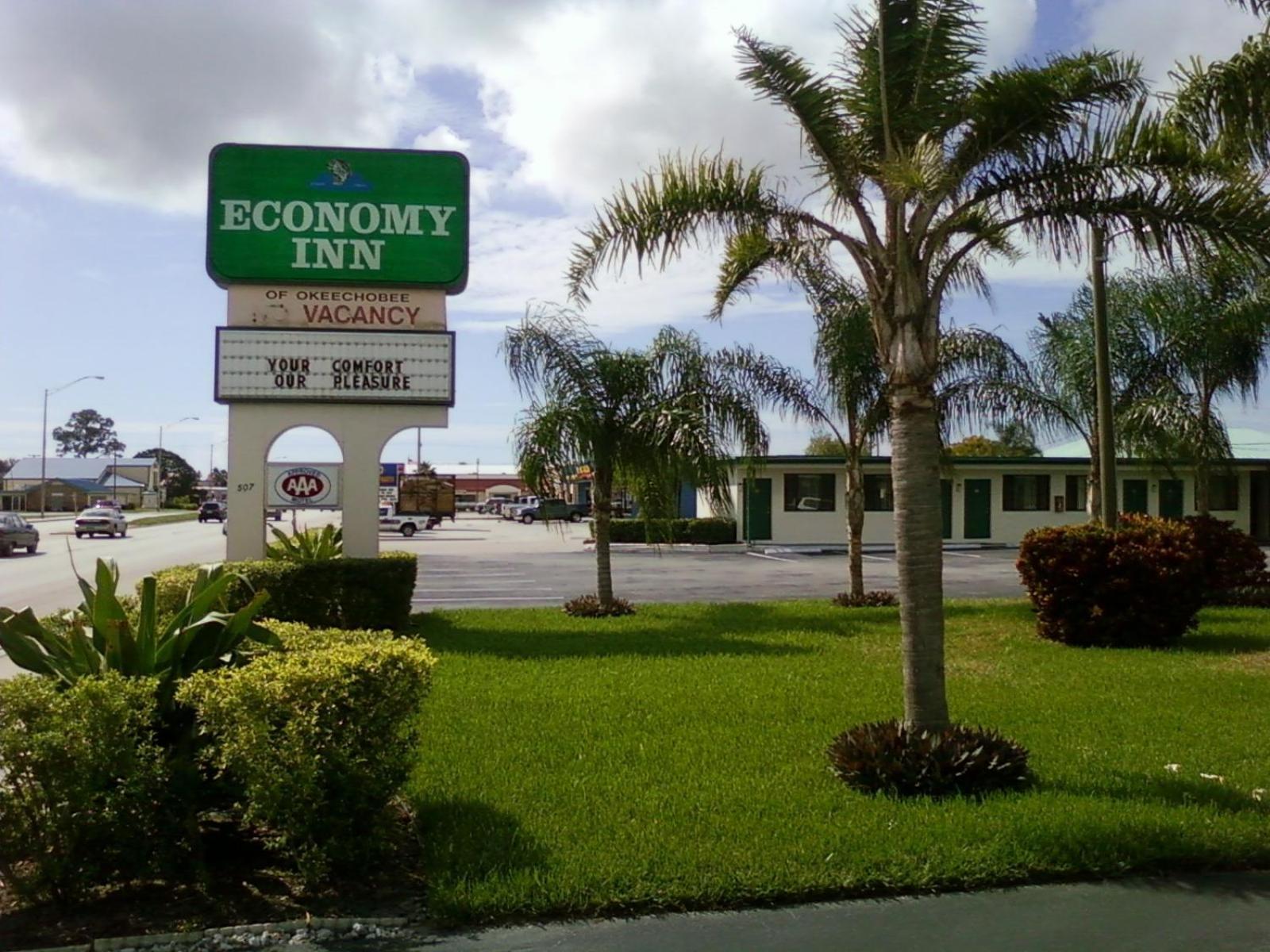 Economy Inn Okeechobee Extérieur photo
